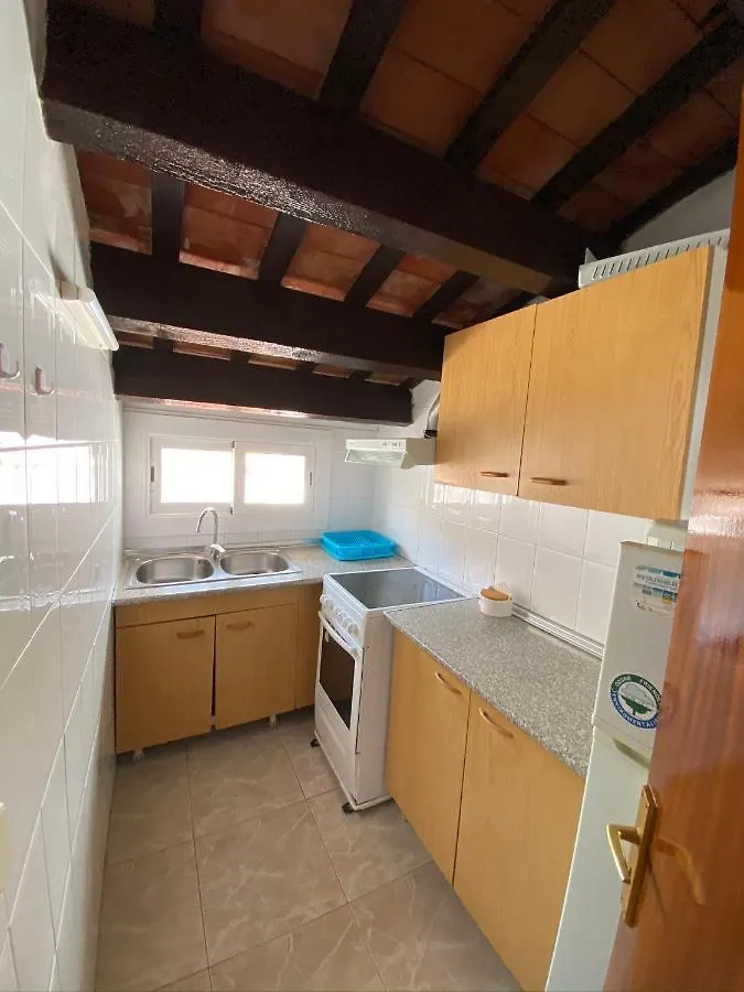 Apartamentos Mitus Canet De Mar 0*,  İspanya