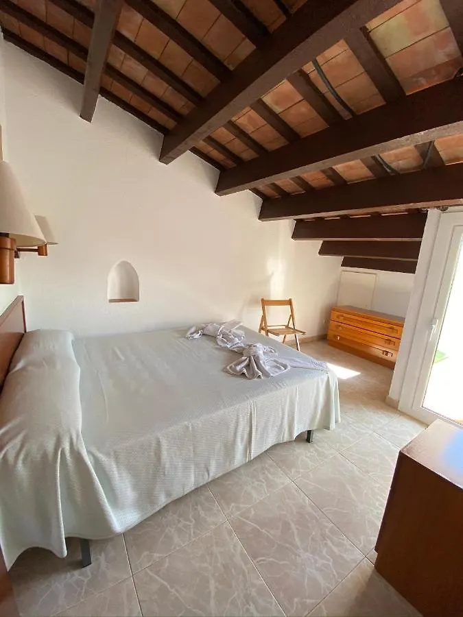 Daire Apartamentos Mitus Canet De Mar