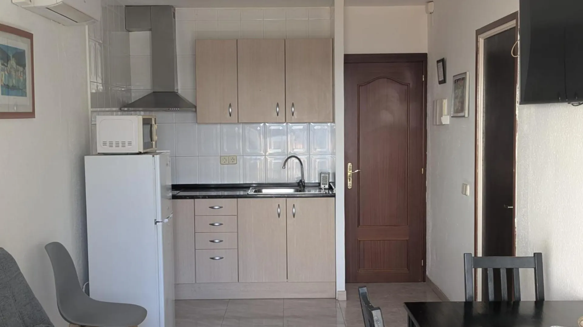 Apartamentos Mitus Canet De Mar 0*,